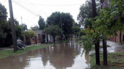 La tormenta de la madrugada afect� otra vez a distintos barrios de la Capital