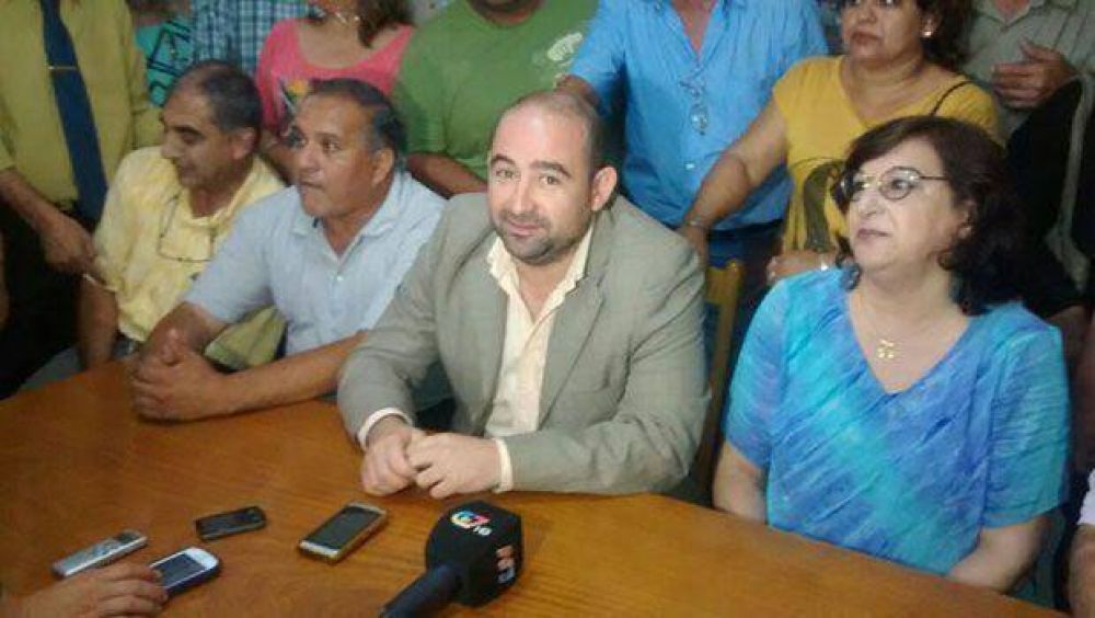 Anunciaron un aumento del 30% para municipales bande�os