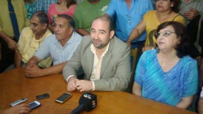 Anunciaron un aumento del 30% para municipales bande�os