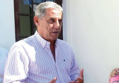 Quiroga se presentar� con una colectora y dos listas espejo