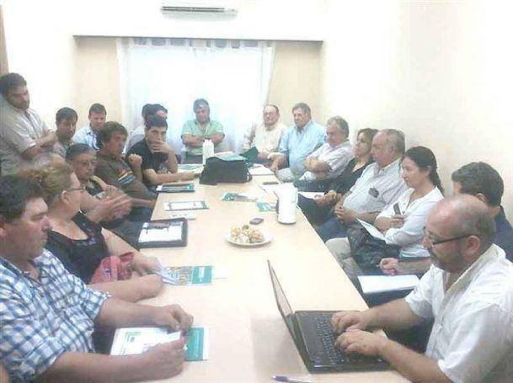 Se realiz� con �xito la reuni�n del INTA con productores de manzanilla