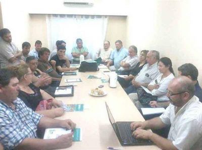 Se realiz� con �xito la reuni�n del INTA con productores de manzanilla