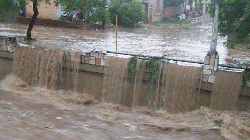 Ayuda a jubilados y el pago extra de asignaciones por inundaciones en C�rdoba y Tucum�n