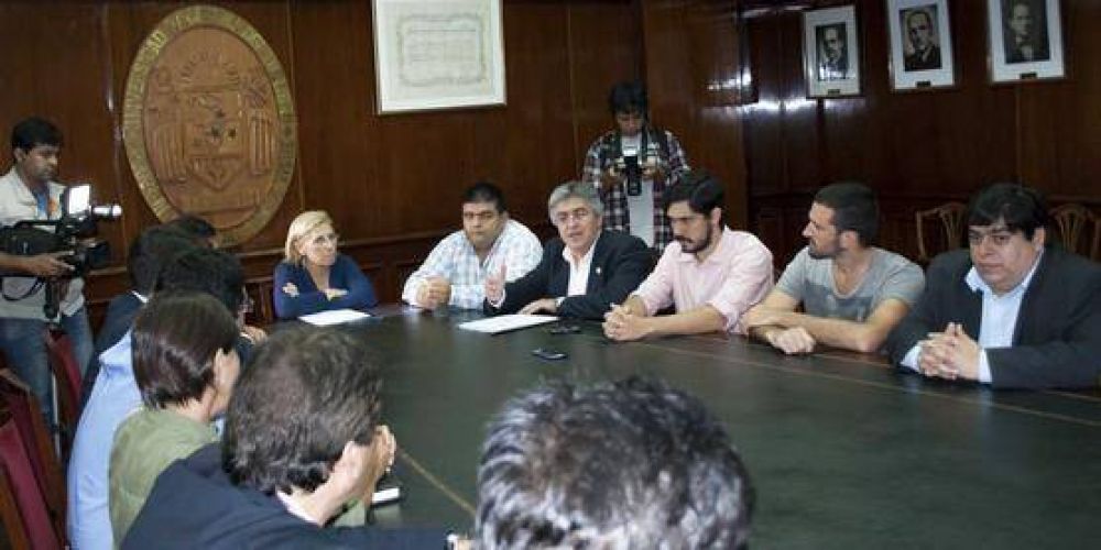 Impulsan nuevas estrategias para implementaci�n de PROGRESAR en la UNT