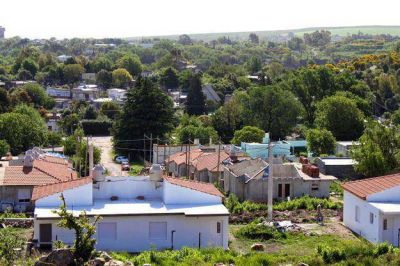 El lunes se entregan seis casas del barrio Qu�mico de Sierras Bayas