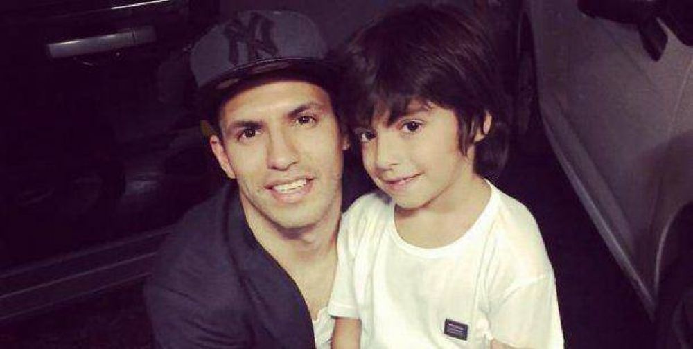 Sergio Kun Ag�ero est� en Argentina: la sorpresa que le hizo a Benjam�n, su hijo con Gianinna