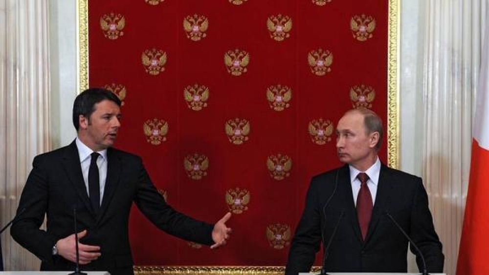 Italia pide ayuda a Putin para frenar una ola de inmigrantes