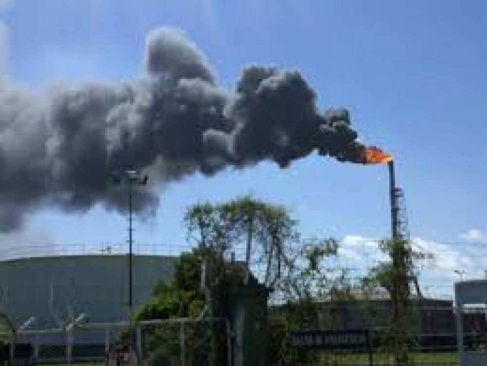 Infraccionaron a Transportadora de Gas del Sur por emisi�n de humos negros