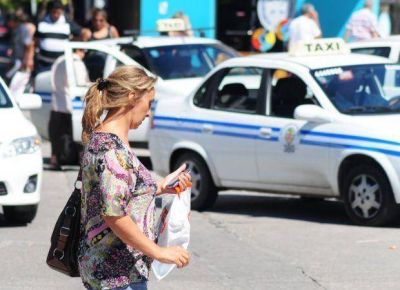 Contin�an los reclamos por la telefon�a celular en la provincia