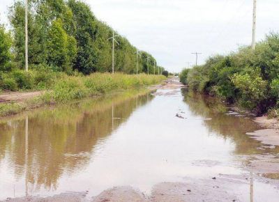 Peligra el riego para unas 3.000 hect�reas en Quines y Candelaria
