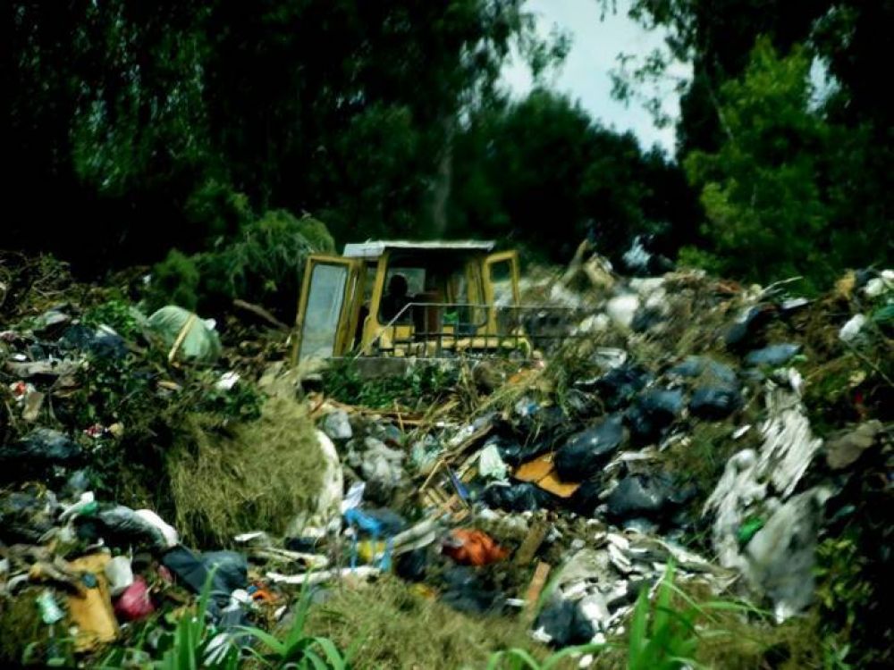 El OPDS cuestion� a Bruera por basural a cielo abierto que mont� en Hern�ndez