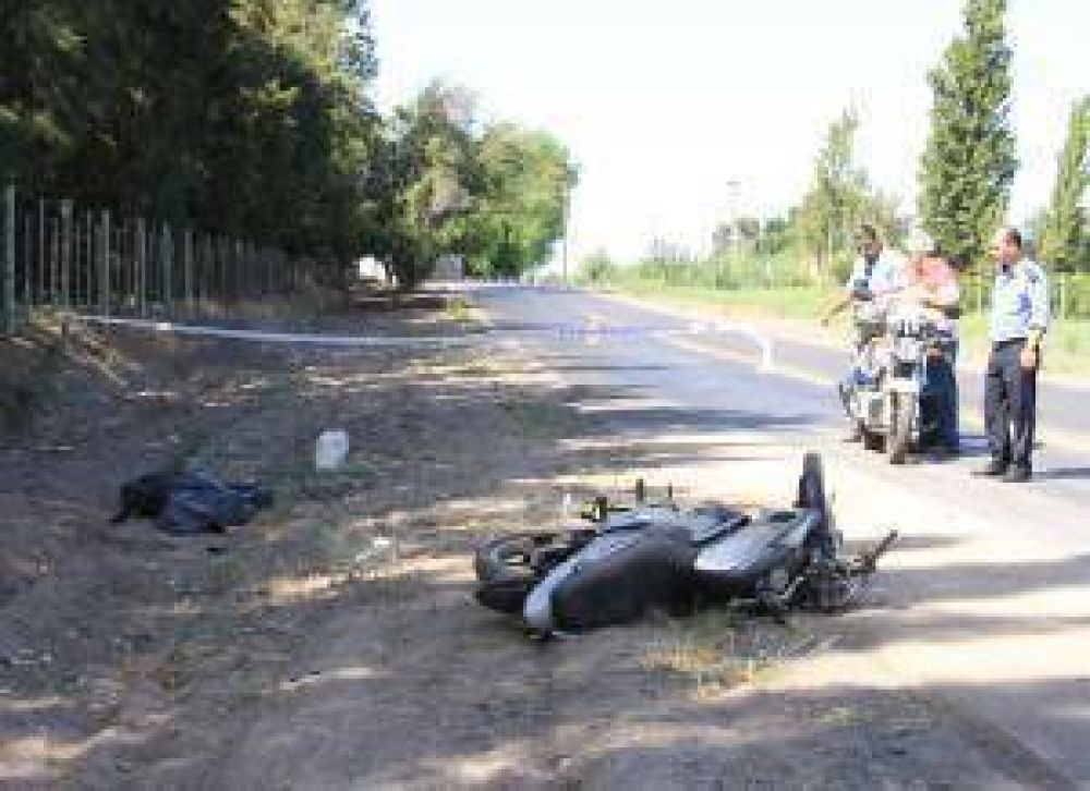 Un hombre, una nena y dos j�venes mueren accidentados�
