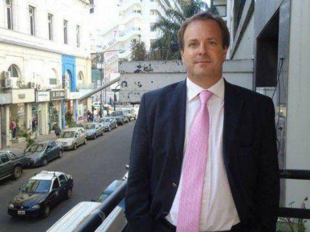 Nueva baja para el massismo en el Senado provincial: Coll Areco peg� el portazo y arma monobloque