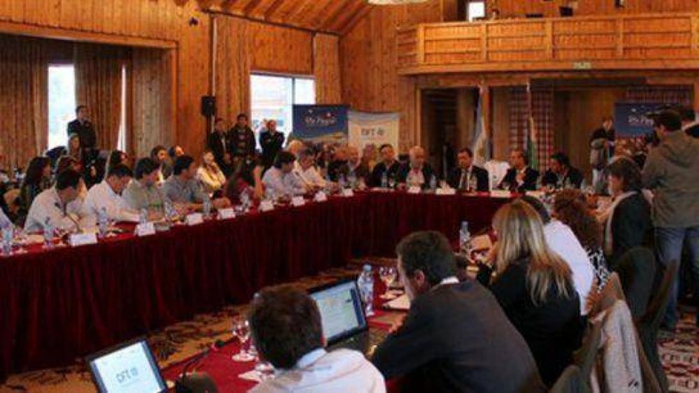 Ministros y referentes de turismo de todo el pa�s se concentrar�n en Entre R�os 
