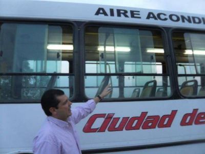 SUBSIDIOS MILLONARIOS. COLECTIVOS TIRADOS POR TODOS LADOS: 