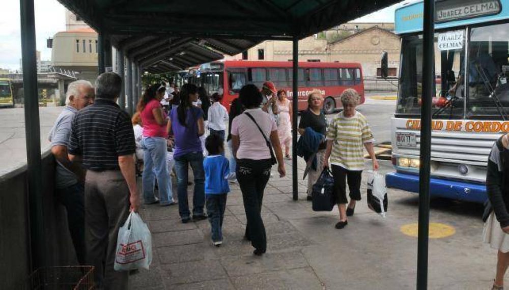 Se agrava la crisis en Ciudad de C�rdoba y buscan paliativos