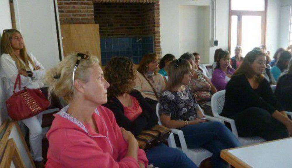 Paro docente: para la UETA, el acatamiento es del 75%