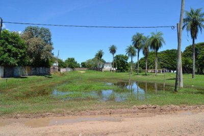 Reclaman obras de alcantarillado en el barrio Esperanza