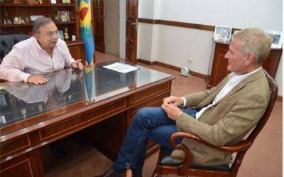 El intendente Z�ccaro recibi� a Francisco de Narv�ez y ya comenz� la campa�a