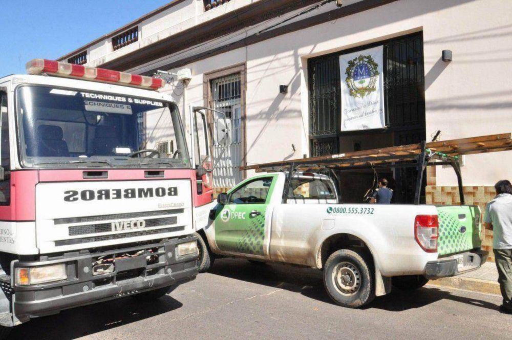 Principio de incendio en una escuela capitalina