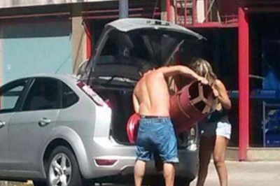 Rosario: la polic�a recuper� el buz�n robado y detuvieron al ladr�n que se lo hab�a llevado en el auto