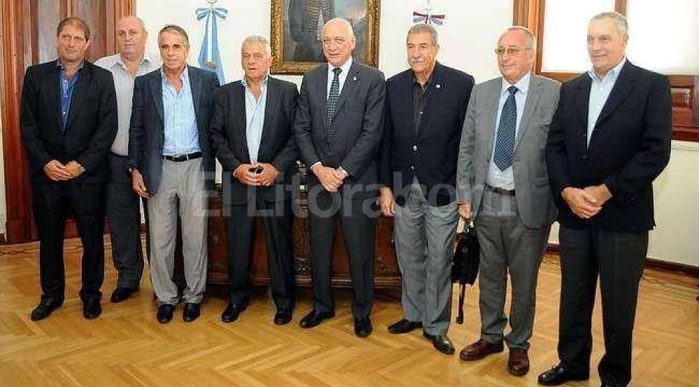 Bonfatti se reunir� con el presidente de la AFA