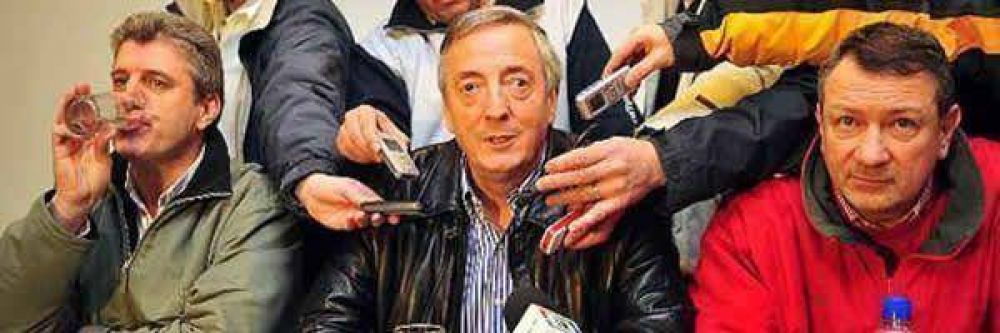 Reuni�n Cumbre: Nestor K, Eliceche, Yahuar y Di Pierro