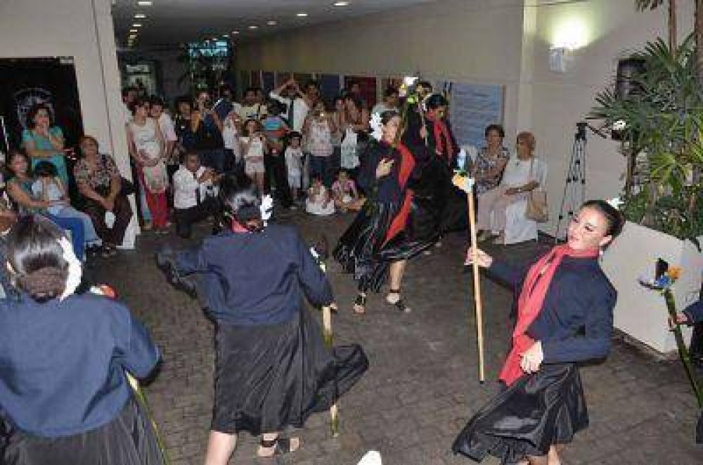 Se dej� habilitada la muestra denominada �Latinoam�rica hecha mujer� en el CCB