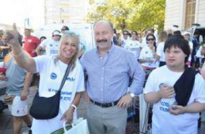 Inza acompa�� a la comunidad en la IV Correcaminata ANDA-UPPI