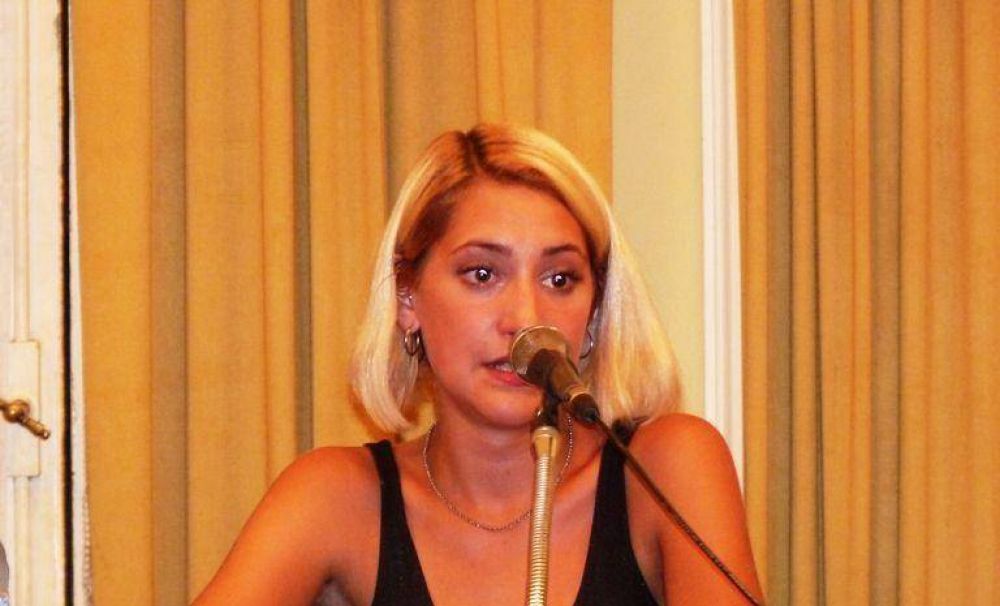 Roc�o Girat: �Necesitamos m�s mam�s que observen y m�s mujeres que se animen a hablar�