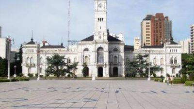 Bruera y La C�mpora ir�n a las PASO en La Plata