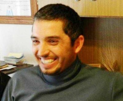 El intendente de Puel�n, y otro pase al vernismo