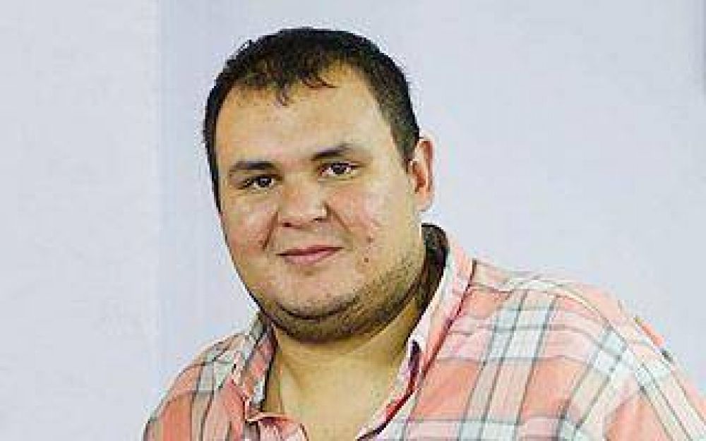 �Vamos por una renovaci�n en el espacio y en la pol�tica�
