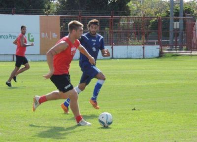 Ensayo positivo de Alvarado ante Los Andes