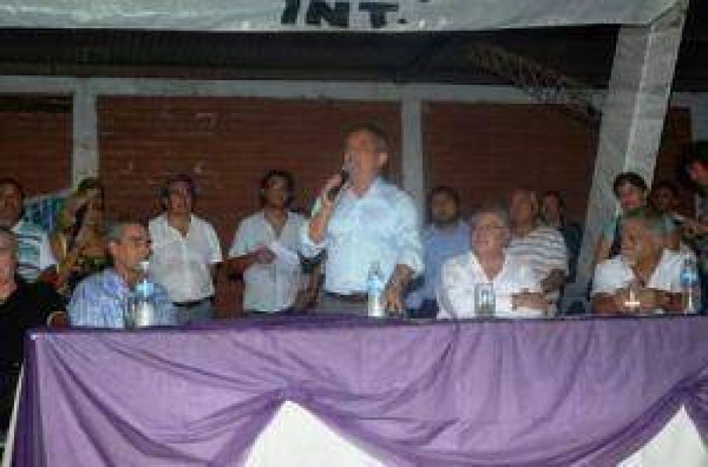 Urribarri y Godoy, por la continuidad del proyecto K