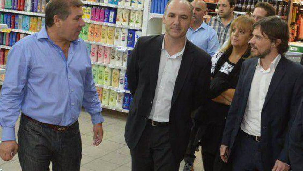 Carmona agita el debate pol�tico con Bermejo y Roby
