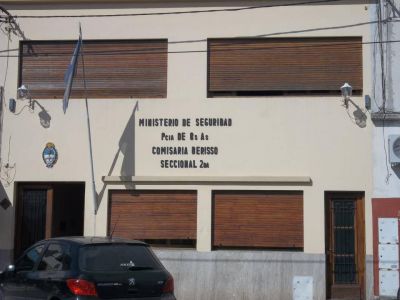 Berisso: Un hombre apareci� apu�alado y sin vida en su casa, investigan crimen pasional