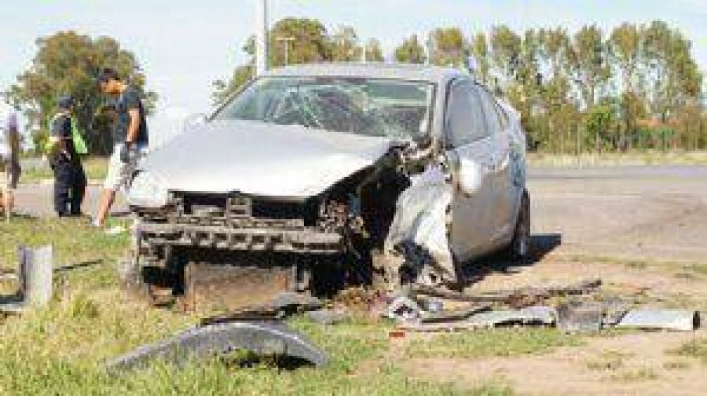 Violento choque en la cruce de 51 y 30
