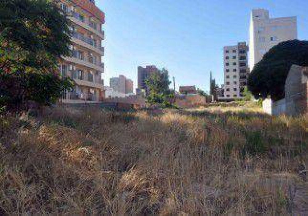 La construcci�n ya arras� con 800 bald�os c�ntricos 