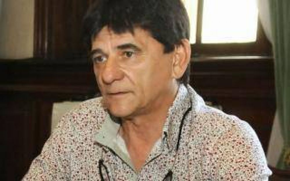 Roque Prez: Gasparini evala ir por la reeleccin