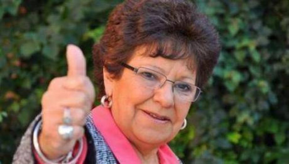 Betty Pintos reelecta como presidente del Foro de Intendentes Radicales