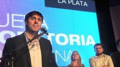 Bossio en La Plata, en un acto con aroma a lanzamiento