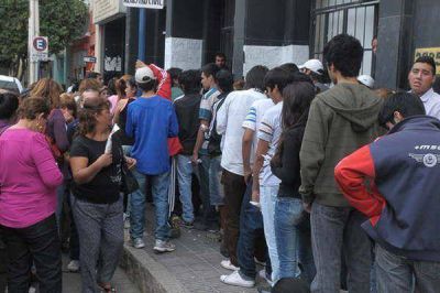 Por d�a, se inician unos 350 tr�mites para el cambio de DNI