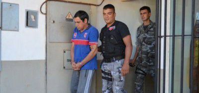 Lo condenaron a 20 a�os de prisi�n por haber matado a cuchillazos a su esposa