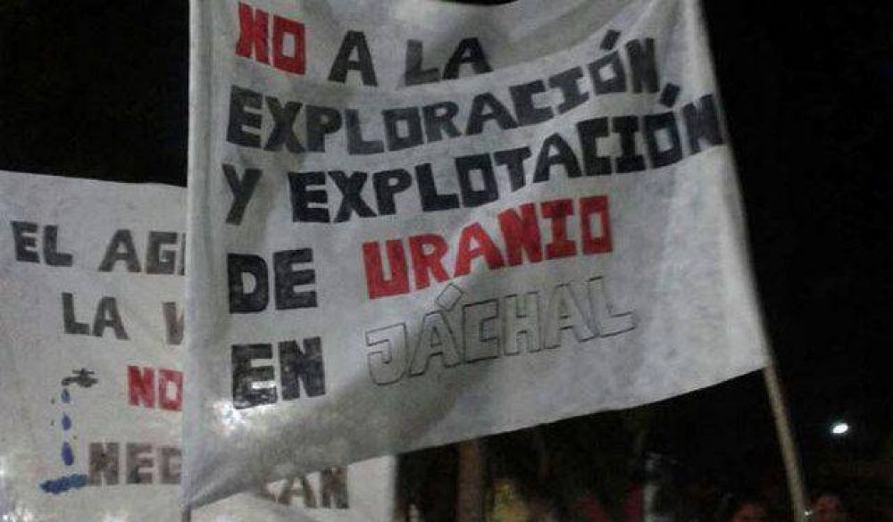 Uranio: Diputados aprueban suspensi�n del proyecto, aunque con diferencias