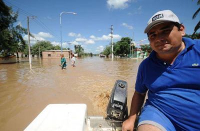 El agua avanza y ya son 10.000 los tucumanos perjudicados