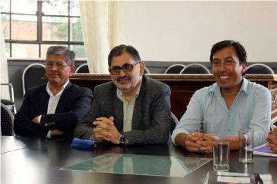 LA MUNICIPALIDAD RATIFIC� EL APOYO A LA GESTI�N DEL NUEVO PRESIDENTE DEL CONSEJO VECINAL	