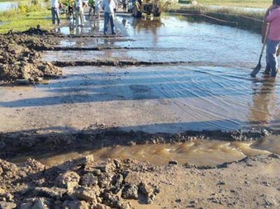 Acusan a un intendente de romper una ruta para desagotar el agua