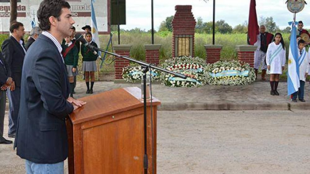 A 39 a�os de su desaparici�n recordaron a Miguel Ragone