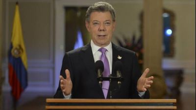Colombia suspende los bombardeos a�reos contra las FARC